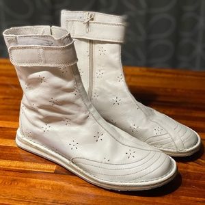 CAMPER Leather white laser cut boots 39 US 8/8.5